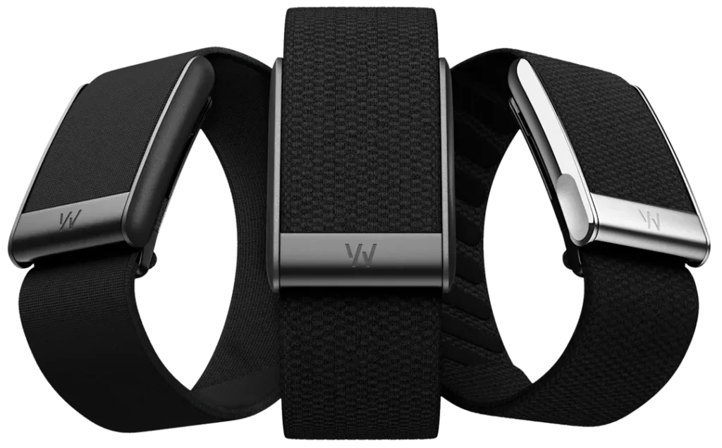 Los tres sensores WHOOP: One, Peak y Life (sensor MG)